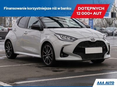 Toyota Yaris IV Hatchback 1.5 Hybrid Dynamic Force 116KM 2022