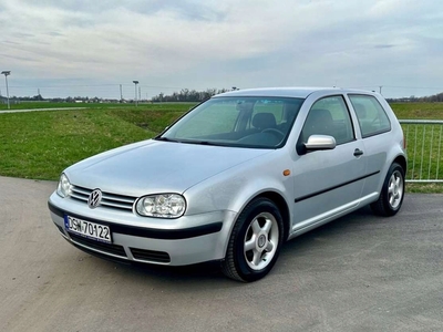 Volkswagen Golf III Kombi 1.6 100KM 1998