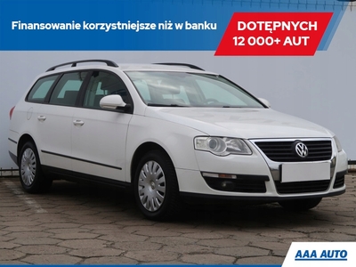 Volkswagen Passat B6 Variant 1.9 TDI PDE 105KM 2008