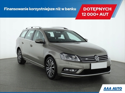 Volkswagen Passat B7 Variant 2.0 TDI CR BlueMotion 177KM 2014