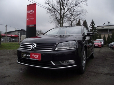 Volkswagen Passat B7 Variant 2.0 TDI CR DPF BlueMotion 140KM 2011