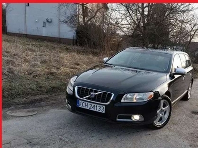 Volvo V70 III Kombi 2.0 TD 136KM 2009