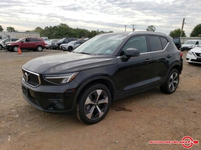 Volvo XC40 Crossover Facelifting 2.0 B5 250KM 2023