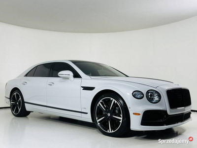 Bentley Continental Flying Spur 6.0 608 KM W12