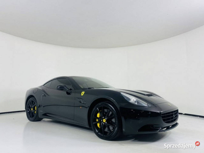 Ferrari California Ferrari California 8 Cylindrów 460KM 30252 KM