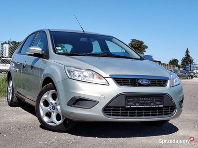 FORD FOCUS 1.6 BENZYNA