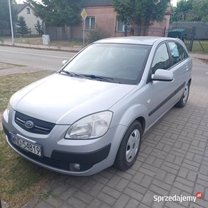 KIA RIO 2005r