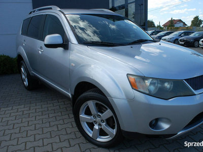 Mitsubishi Outlander 4X4.7-Osobowy II (2006-2013)