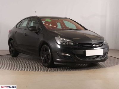 Opel Astra 1.6 113 KM 2013r. (Piaseczno)