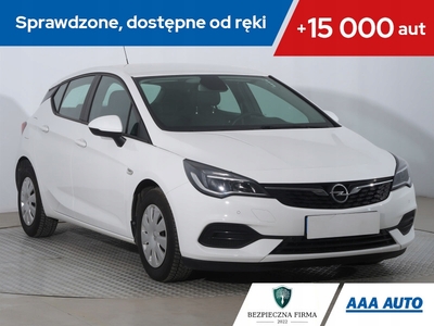 Opel Astra K Hatchback Facelifting 1.2 Turbo 130KM 2020