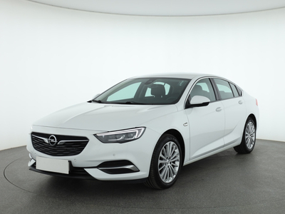 Opel Insignia 2019 2.0 CDTI 55300km Hatchback