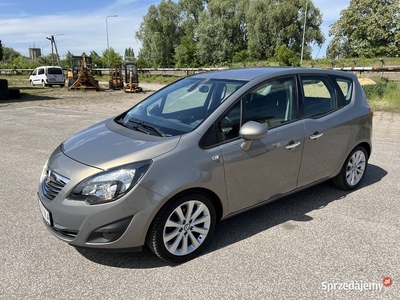 Opel Meriva 1.4 BENZYNA Klimatronik Tempomat Podgrzewane Fotele HAK