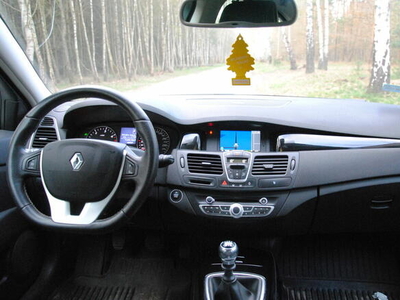 Renault Laguna 2.0 dCi Bose, salon Polska. 2 komplety opon