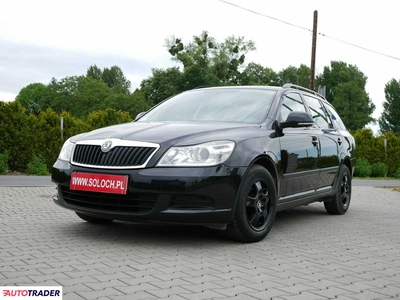 Skoda Octavia 1.6 diesel 105 KM 2012r. (Goczałkowice-Zdrój)