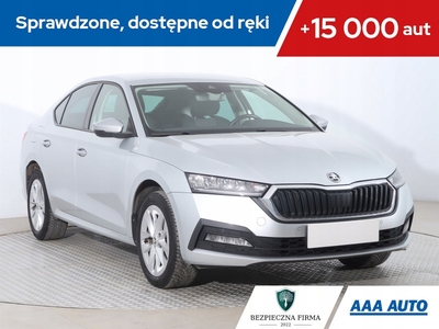 Skoda Octavia III Liftback Facelifting 1.5 TSI ACT 150KM 2020