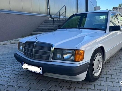 Sprzedam Mercedesa w190 Bardzo Dobry stan