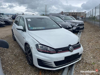 VOLKSWAGEN Golf VII GTI 2.0 TSi 230 EJ259