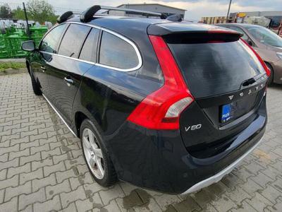 Volvo V60 D3 2.0 5 cyl SUMMUM Stan BDB PL salon