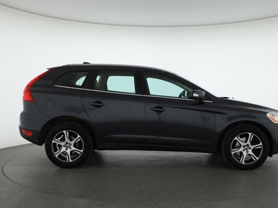 Volvo XC60 2012 D4 137000km SUV