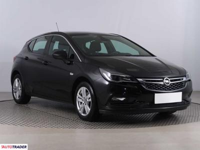 Opel Astra 1.4 99 KM 2017r. (Piaseczno)