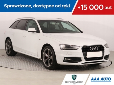 Audi A4 B8 Avant Facelifting 2.0 TDI clean diesel 190KM 2014