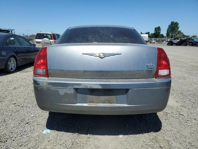 CHRYSLER 300