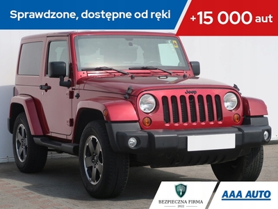 Jeep Wrangler III Unlimited Facelifting 2.8 DOHC I-4 Turbo CRD 200KM 2012