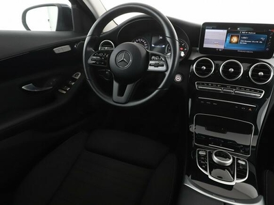 Mercedes C 220 194KM, full LED, navi, klima auto, czujniki parkowania