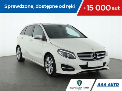 Mercedes Klasa B W246 Sports Tourer Facelifting 1.5 180 d 109KM 2016