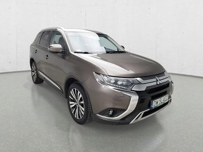 Mitsubishi Outlander III SUV Facelifting 2017 2.0 150KM 2019