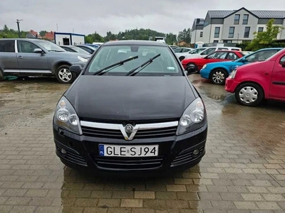 Opel Astra 1.6 benzyna 2005 rok Opłaty do 2025 !!