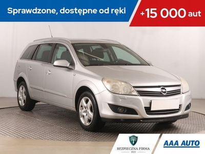 Opel Astra H Kombi 1.6 ECOTEC 115KM 2008