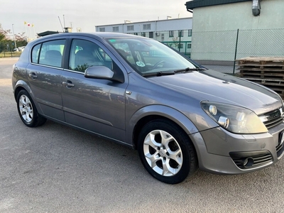 Opel Astra H Kombi 1.9 CDTI ECOTEC 120KM 2006