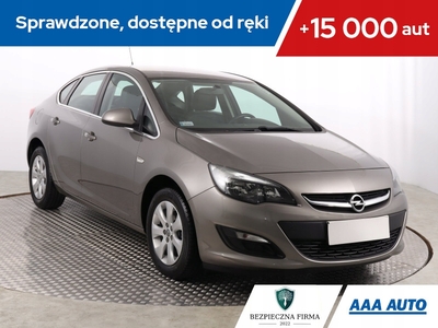 Opel Astra J Sedan 1.4 Turbo ECOTEC 140KM 2016