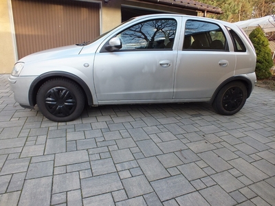 Opel Corsa C 1.3 CDTI ECOTEC 70KM, 307 tys. przebieg. Pierwsza rej. 2003 rok.