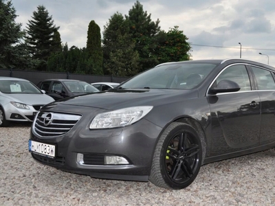 Opel Insignia I Sports Tourer 1.8 Twinport ECOTEC 140KM 2009