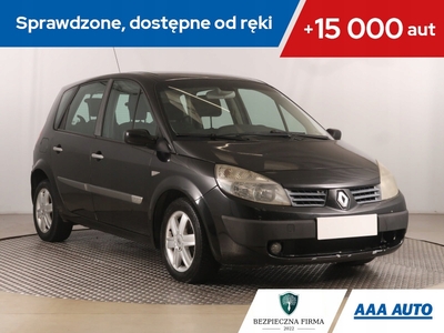 Renault Scenic II 2.0 i 16V 136KM 2004