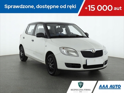 Skoda Fabia II Hatchback 1.2 i HTP 60KM 2008