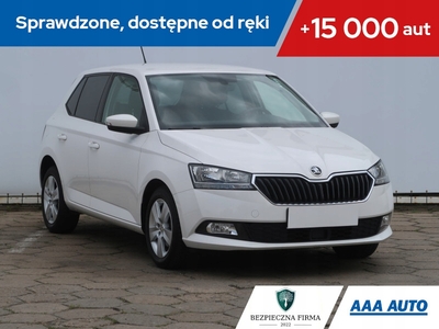 Skoda Fabia III Hatchback Facelifting 1.0 TSI 110KM 2020