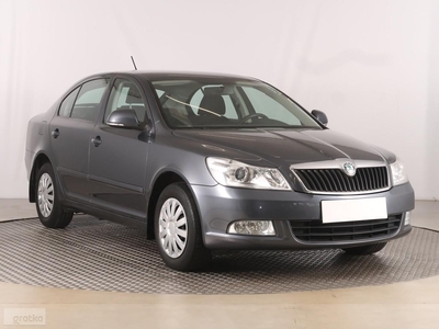 Skoda Octavia II , Salon Polska, 1. Właściciel, Klima, Parktronic