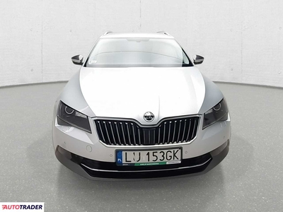 Skoda Superb 2.0 diesel 150 KM 2017r. (Komorniki)