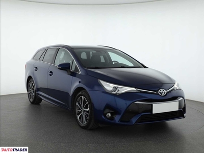 Toyota Avensis 2.0 140 KM 2015r. (Piaseczno)