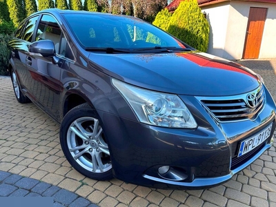 Toyota Avensis III Wagon 1.8 Valvematic 147KM 2010