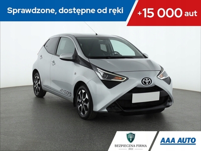 Toyota Aygo II Hatchback 3d Facelifting 1.0 VVT-i 72KM 2020