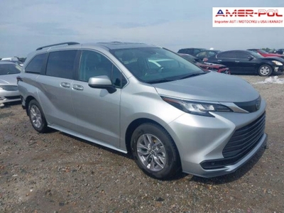 Toyota Sienna III 2023