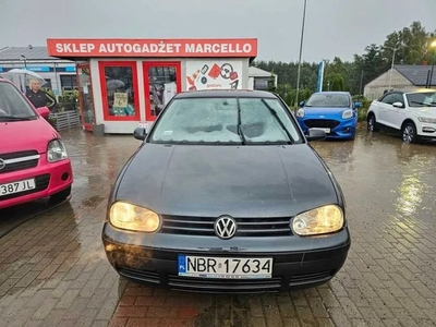 Volkswagen Golf 1998 rok 1,4 Benzyna