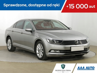 Volkswagen Passat B8 Limousine 2.0 TDI BlueMotion Technology 150KM 2016