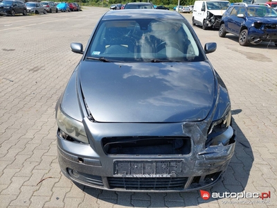 Volvo S40