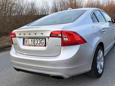 VOLVO S60 2.0 T5 245KM