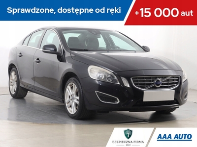 Volvo S60 II Sedan 1.6 D2 115KM 2012